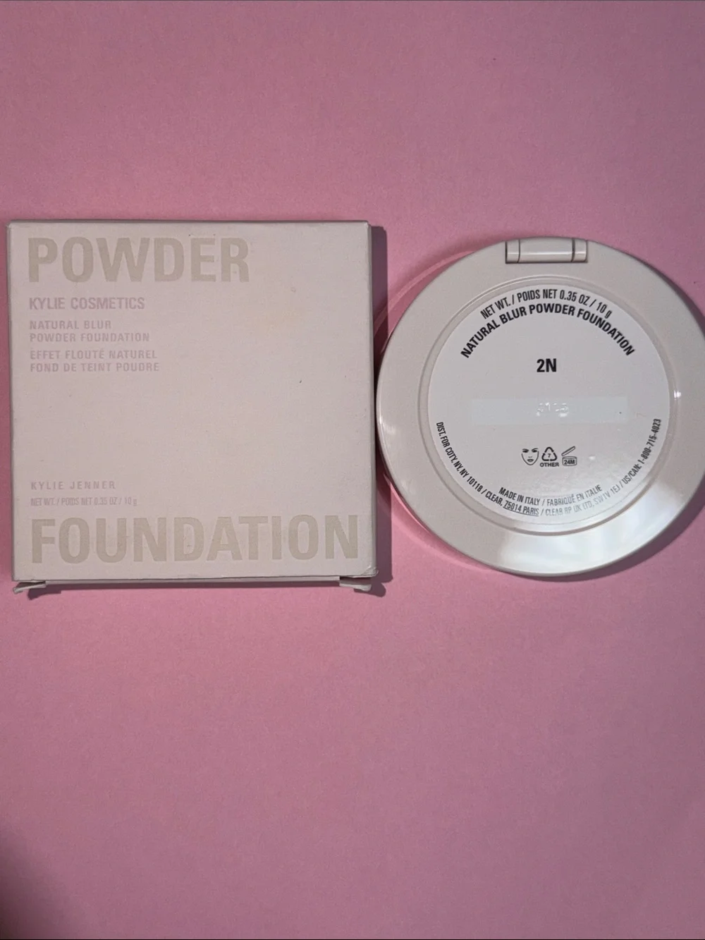 Kylie Cosmetics Powder Foundation natural blur powder foundation